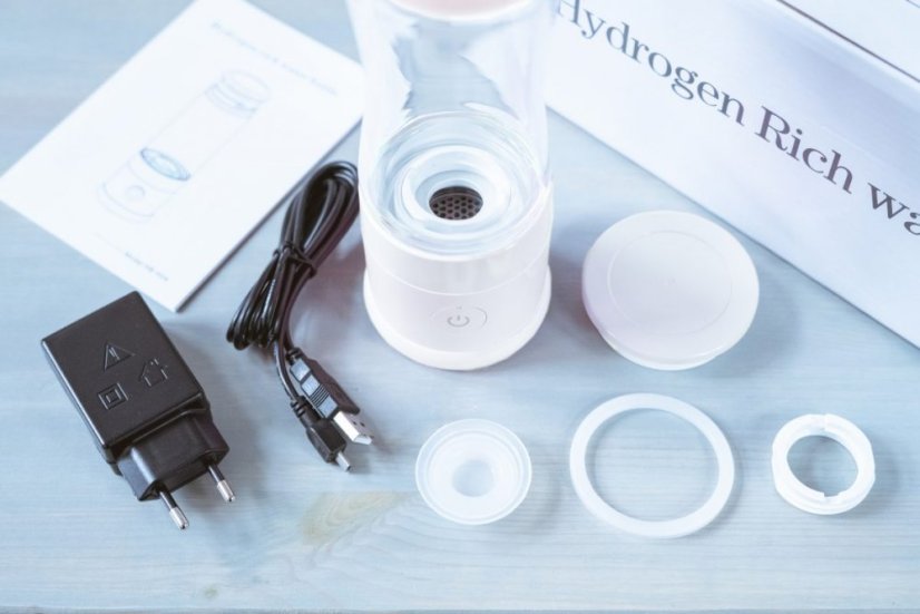 Generátor molekulárního vodíku LAZENA HB-W-H04M - bílá, Ionizační láhev - obsah 250 ml (lze dokoupit láhev 300 i 400 ml samostatně)