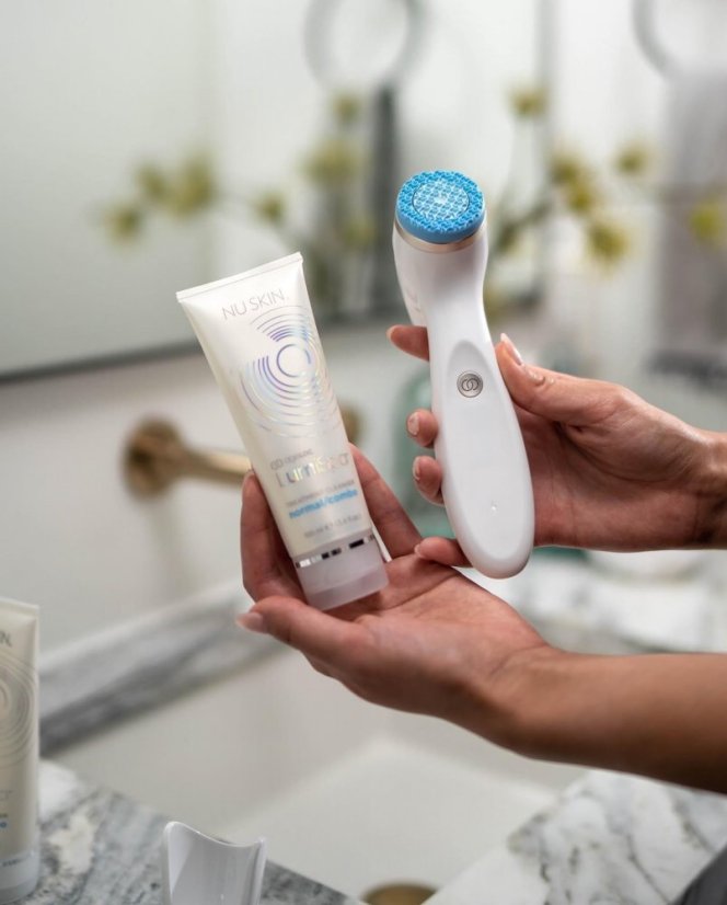 Nu Skin ageLOC Lumispa iO s nástavcem Accent na oční okolí – pro normální a smíšenou pleť