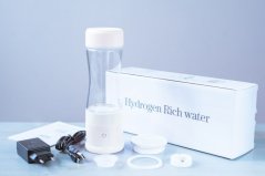 Generátor molekulárního vodíku LAZENA HB-W-H04M - bílá, Ionizační láhev - obsah 250 ml (lze dokoupit láhev 300 i 400 ml samostatně)